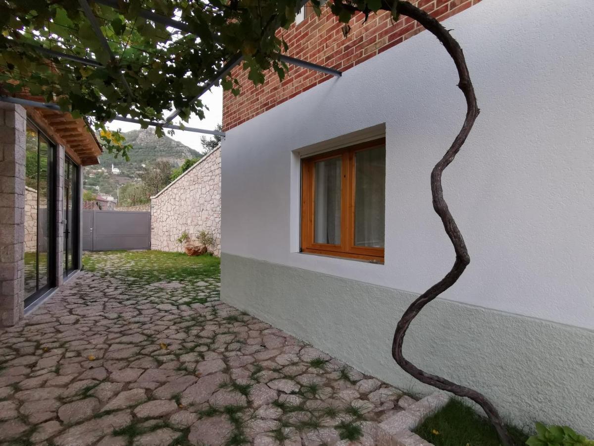Vila Rira - Rrajce, Shebenik Perrenjas Luaran gambar