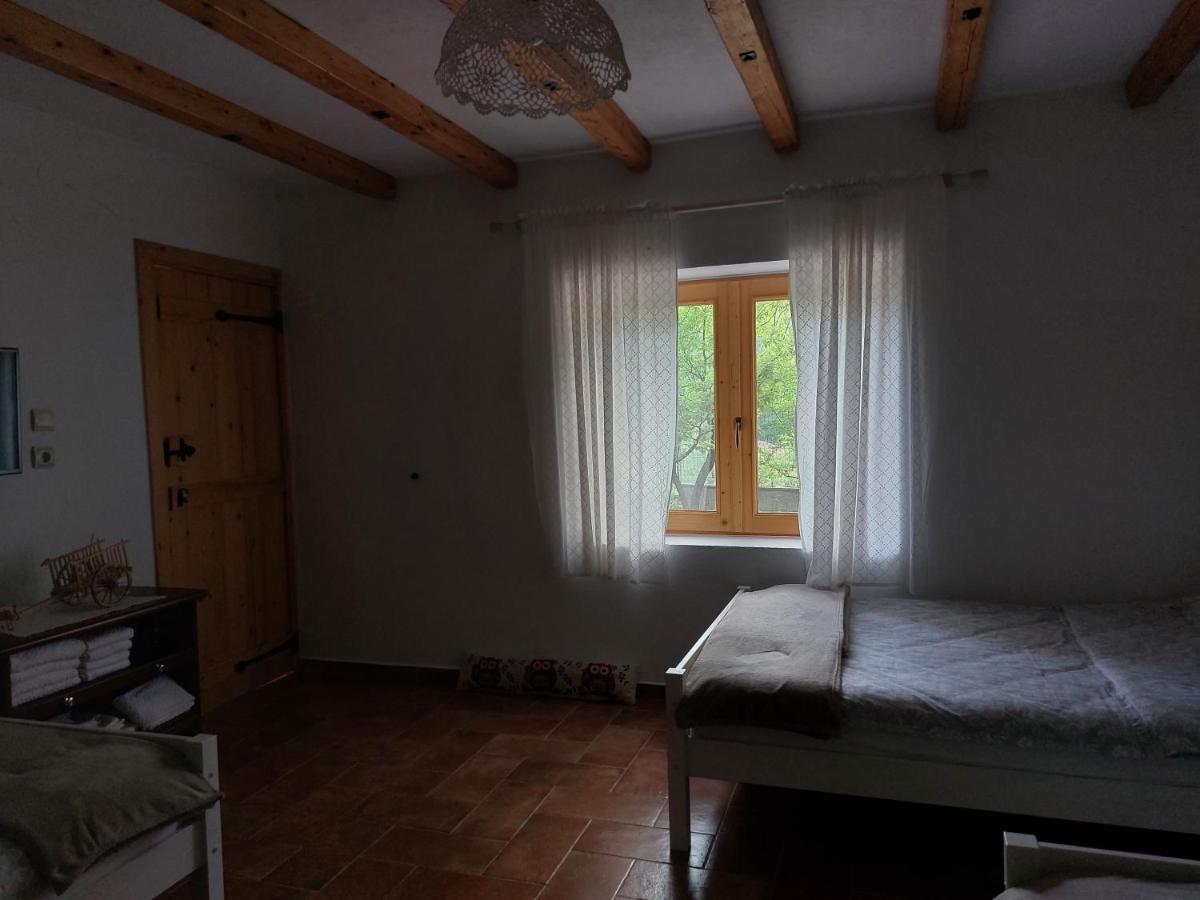 Vila Rira - Rrajce, Shebenik Perrenjas Luaran gambar