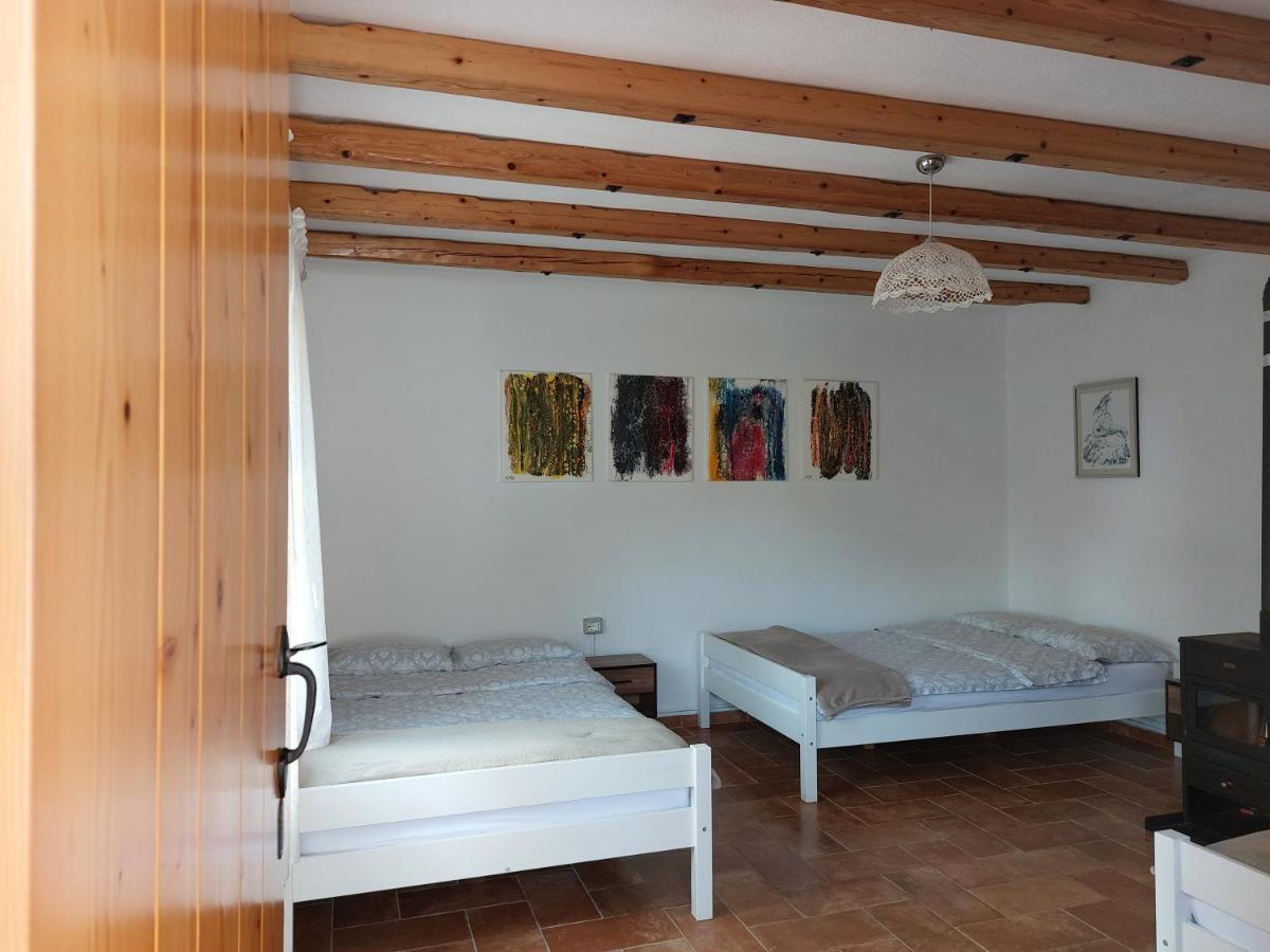 Vila Rira - Rrajce, Shebenik Perrenjas Luaran gambar