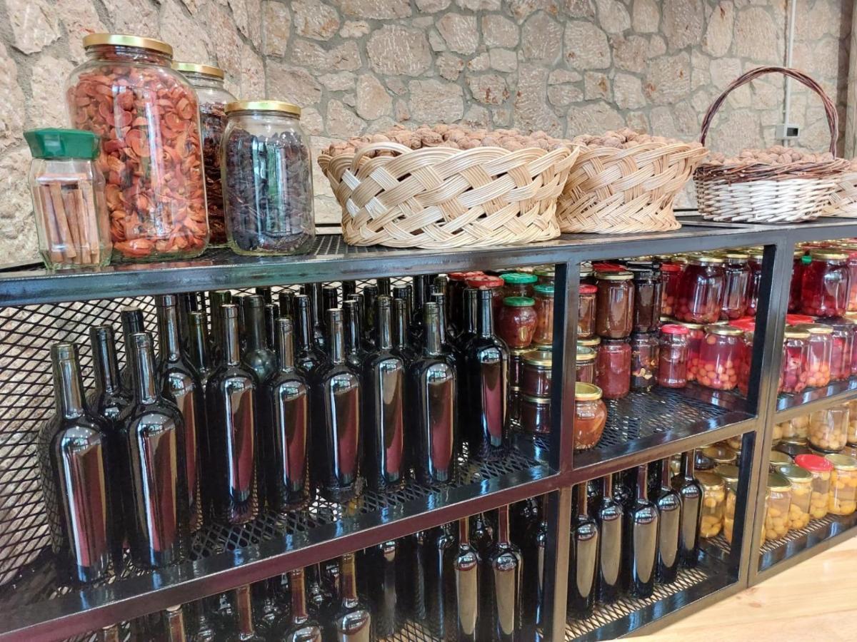 Vila Rira - Rrajce, Shebenik Perrenjas Luaran gambar